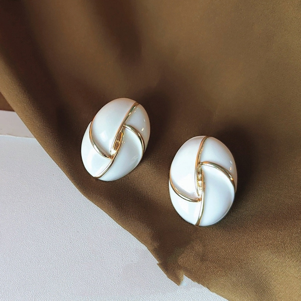 Cream 925 Silver Needle Plated 14K Drip Glazed Oval Geometric Ear Studs